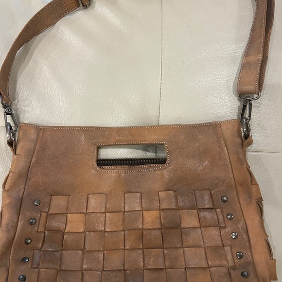 Bedstu Orchid Handbags - Brown Woven Leather Shoulder Bag